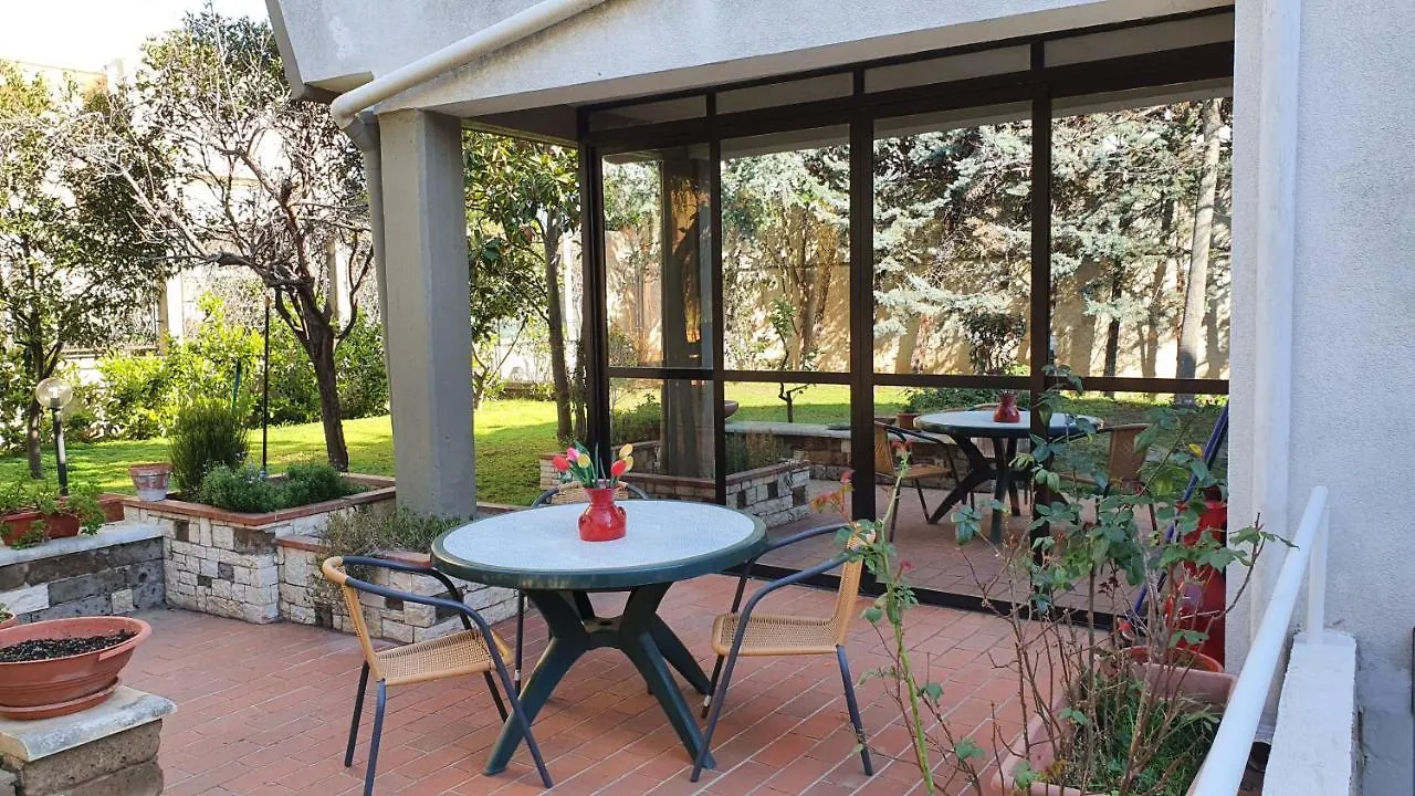Hotel Apulia Time Bari 0*,  Italien